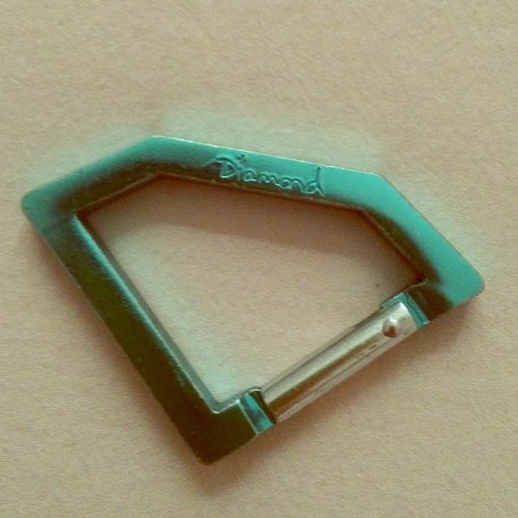 Diamond supply co key chain