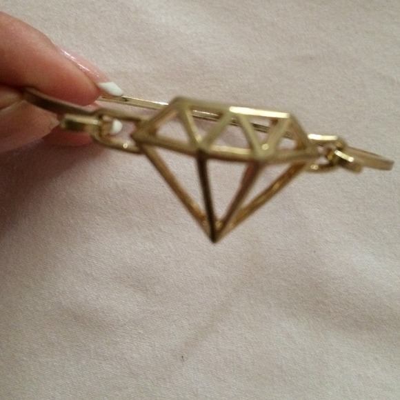 Diamond bangle