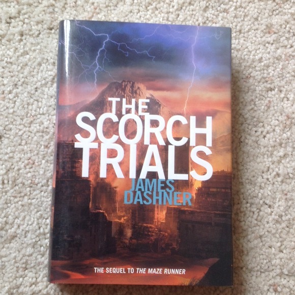 NOT FOR SALE The Scorch Trials - James Dashner