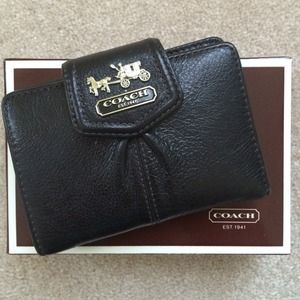 Coach wallet (SOLD)