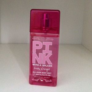 Fruity and bright body mist