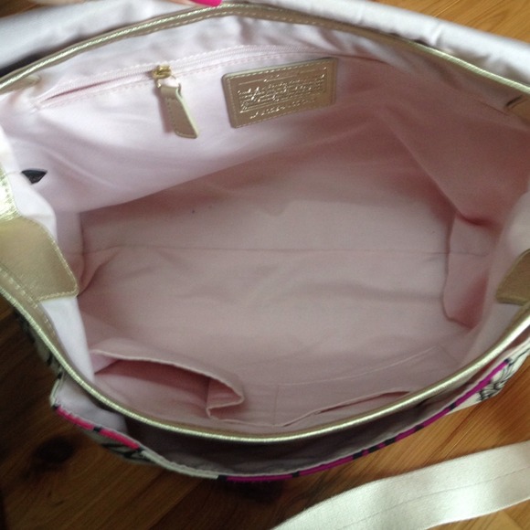 Coach KYRA Floral Print Messenger Crossbody Tote - Picture 3 of 4