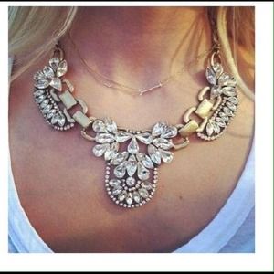 Statement necklace!