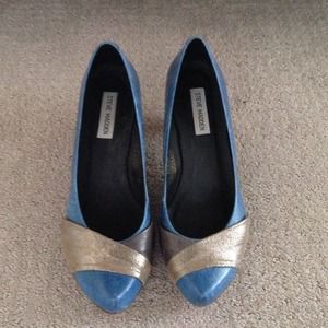 Blue Steven Madden Heels 🎽