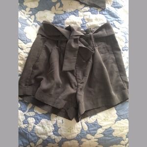 🔴SOLD IN BUNDLE🔴High waisted shorts