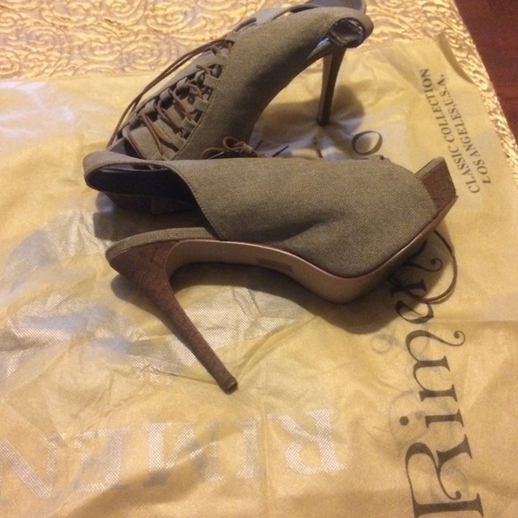 Shoes - Picture 2 of 3