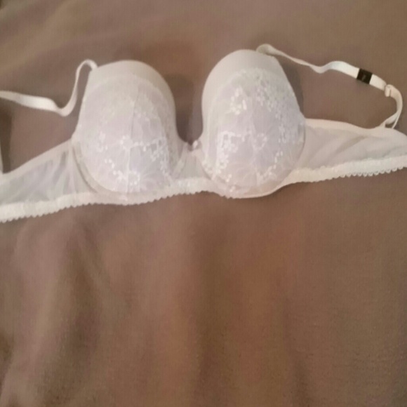 VICTORIA SECRET DEMI -BRA