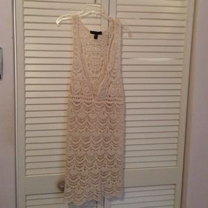 Small crochet cover up