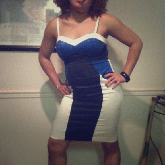 XOXO color block dress