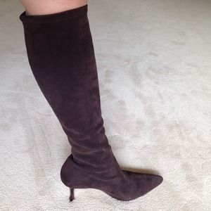 Manolo Blahnik classic brown suede stretch boots