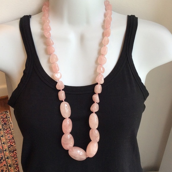 Rose Quartz Graduated Nugget Necklace