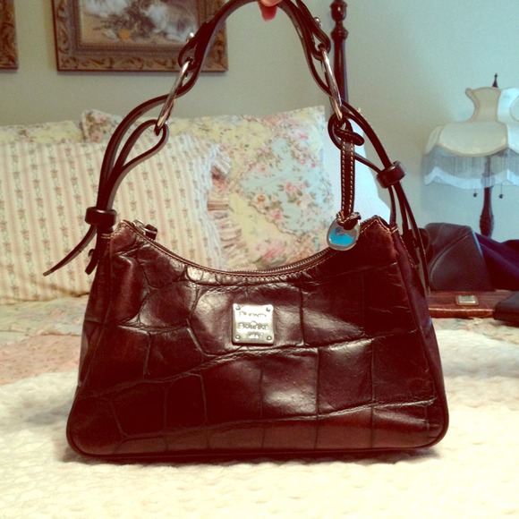 Dooney & Bourke Purse