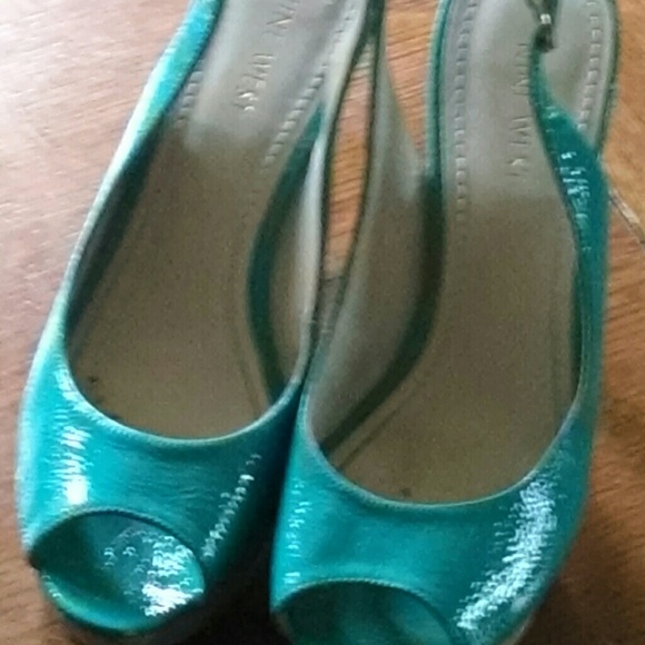 Nine West slingbacks