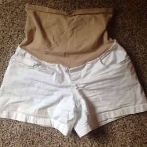 White maternity shorts