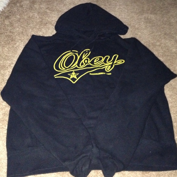 Obey hoodie