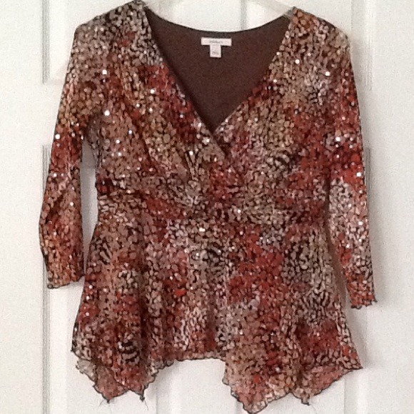 Beautiful vneck top