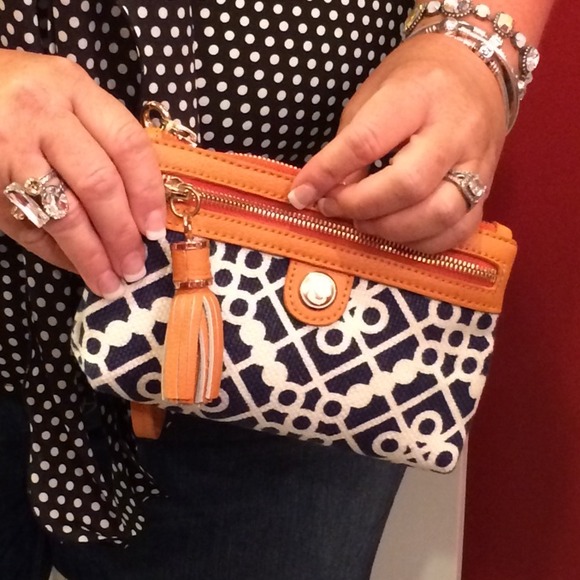 Spartina 449 Sailors Watch Tassel Wristlet - Picture 3 of 4