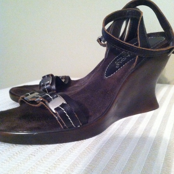 Mila Paoli Shoes | Mila Paoli Black Wedge Strappy Sandals | Poshmark