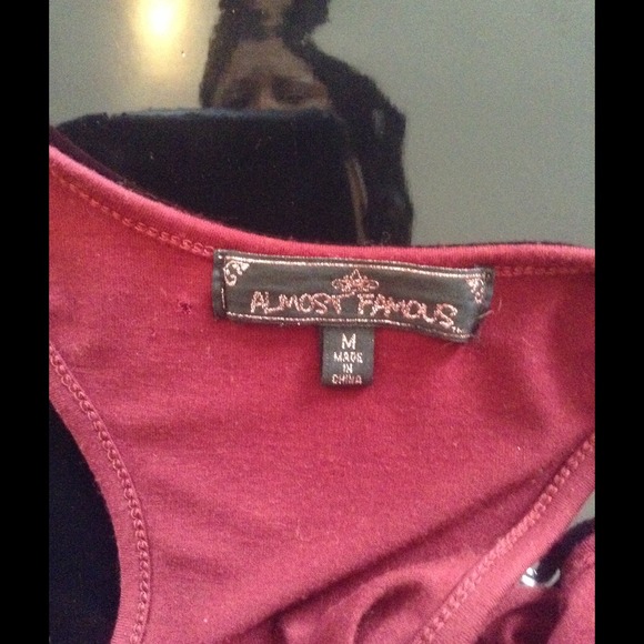 Top..SOLD - Picture 3 of 3