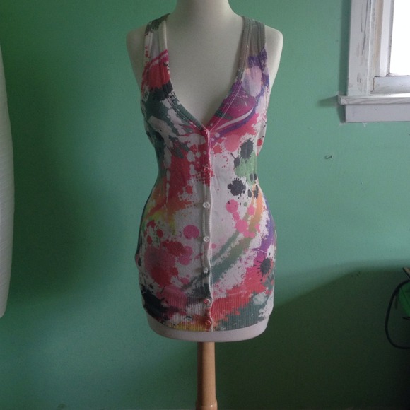 Racerback printed knit vest.