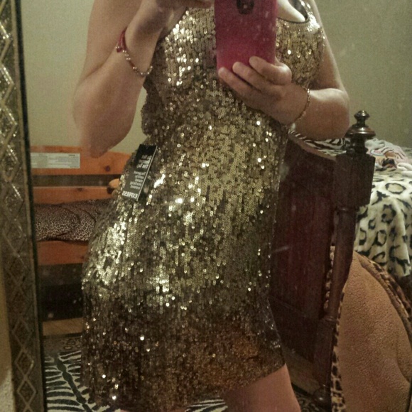 Express sexy sparkling dress