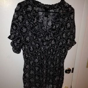 Torrid skull blouse
