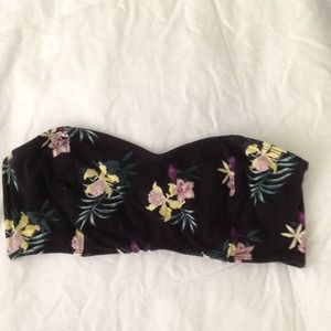 Nollie Hawaiian or flower printed bandeau