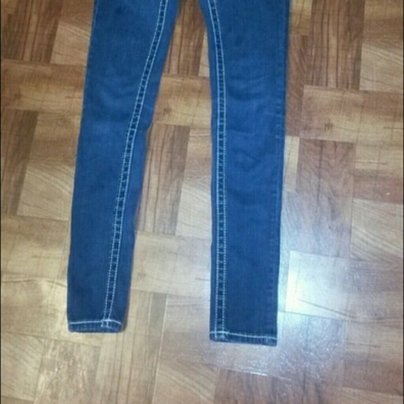 Sold - Picture 4 of 4