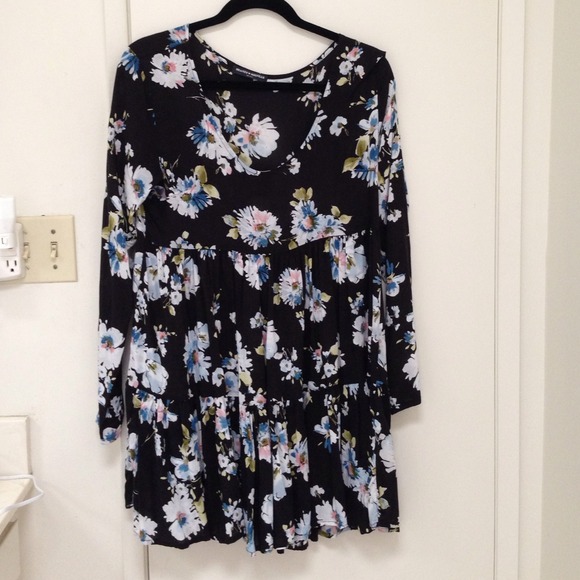 Long sleeve jada dress. 60 p a y  p a l open2trade