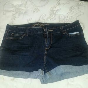 Jean shorts. Juniors size 17.