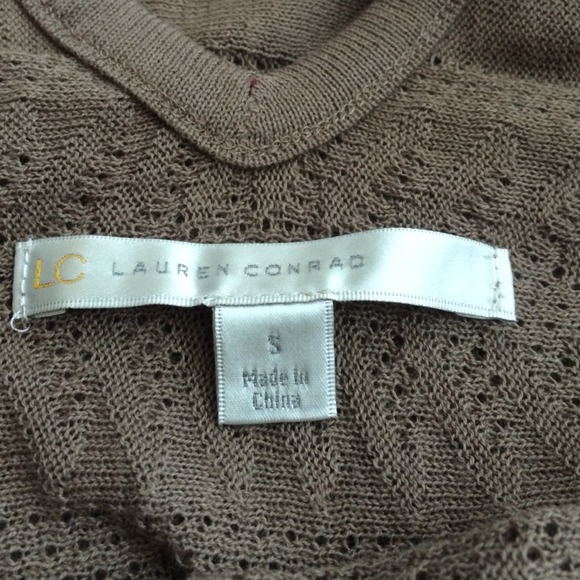 Tunic Top with Ribbon Bow details - Picture 4 of 4