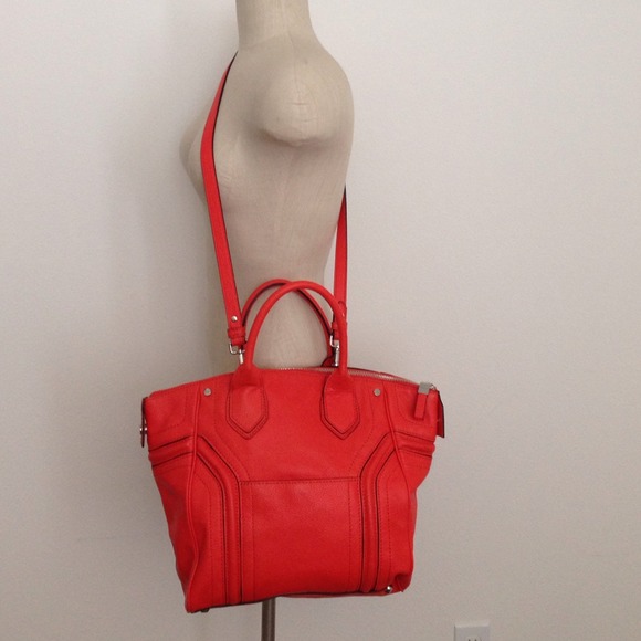 *SOLD* Milly Handbag - Picture 2 of 4