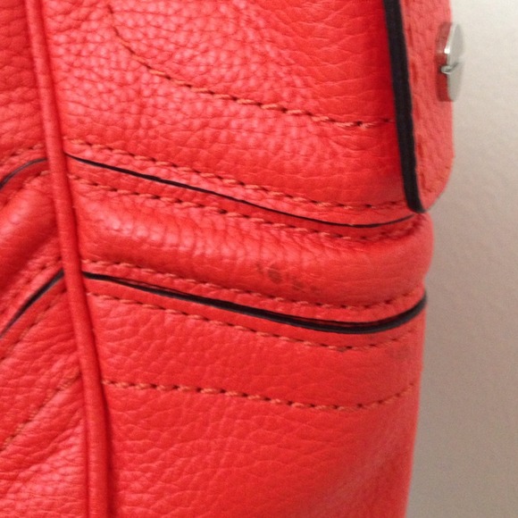 *SOLD* Milly Handbag - Picture 4 of 4