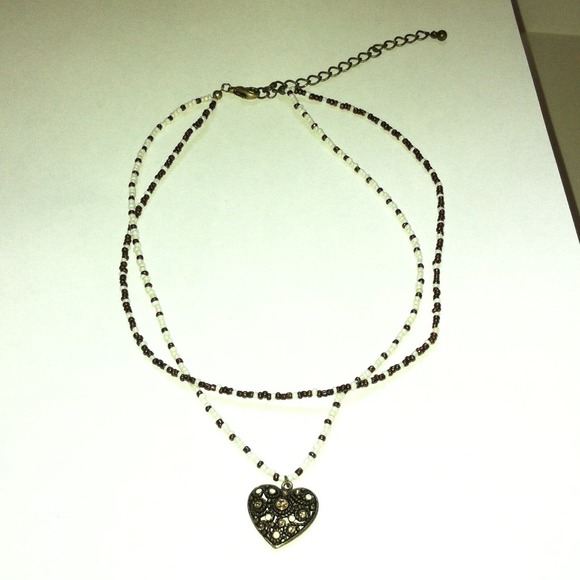 Brown and white necklace