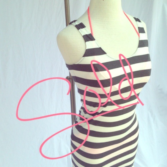⚡️⚡️SOLD⚡️⚡️Billabong swim cover up