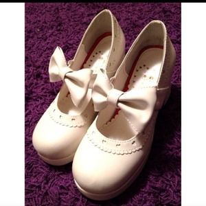 White 2.5" platform bow lolita heels