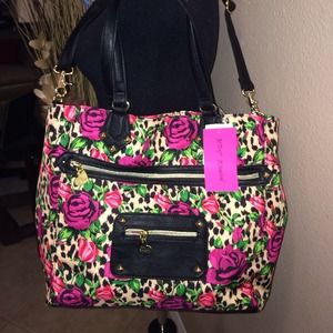 NWT Betsey Johnson Wild Roses Pink Tote