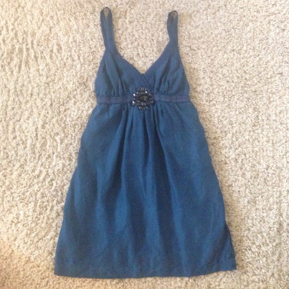 Gold Hawk 100% silk teal dress