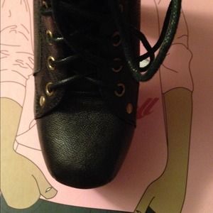 Jeffrey Campbell Lita's black leather.