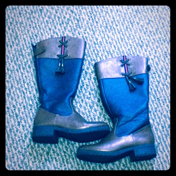 Brown leather riding boots.  Girls size 2.