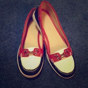 NWOT Old Navy red, white, and blue boat shoes
