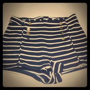 High waisted navy shorts