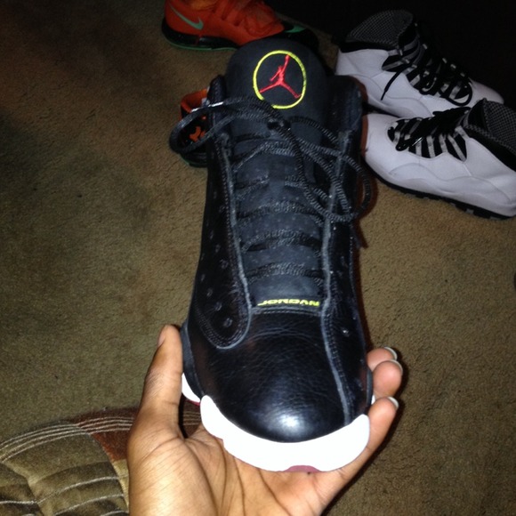 Air Jordan 11s flint's, cherry's, and play-offs - Picture 3 of 4