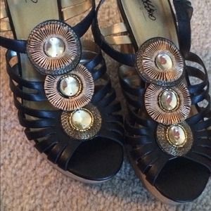 Perfect Sundress wedges