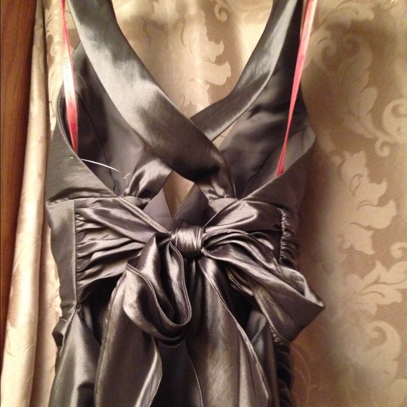 "Flirt" formal dress - Picture 3 of 3