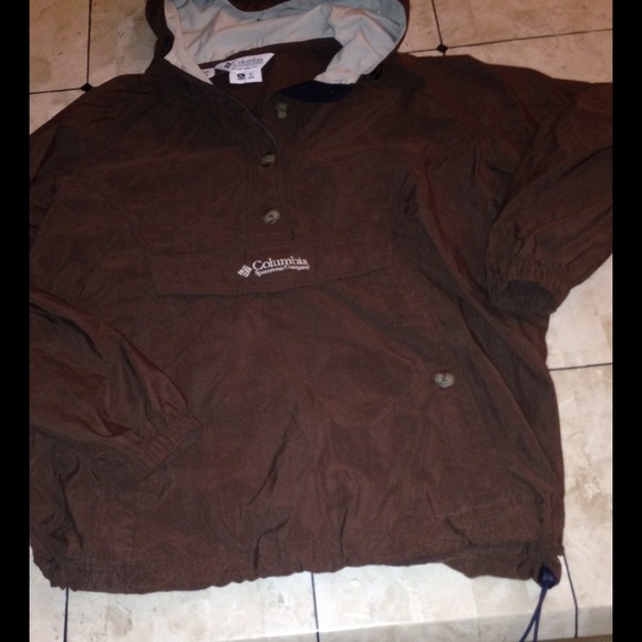 Columbia pullover woman's xl jacket
