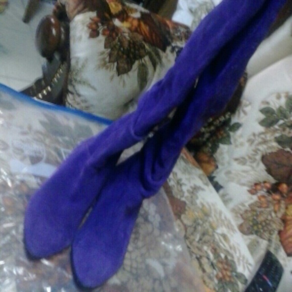 Vintage 80s Boots - Picture 2 of 4