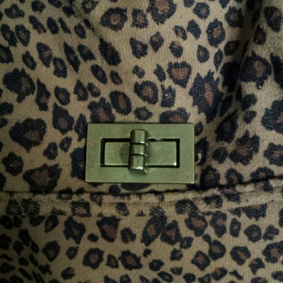 GONE Leopard Bag - Picture 3 of 4