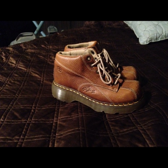 Doc martens women's size 8
