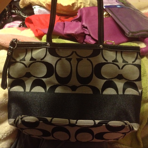 Authentic black coach tote